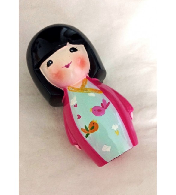 Boneca Japonesa cofre  De Resina 17 cm 